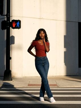 🚨BOGO🚨 No Comment NY LA Ribbed Lace-Trim Short Sleeve Crop Top